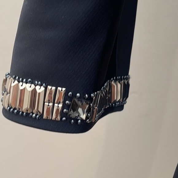 Rare St. John Duchess Opera Evening Jacket Hand Beaded Navy Sz 6 NEW - Picture 13 of 16